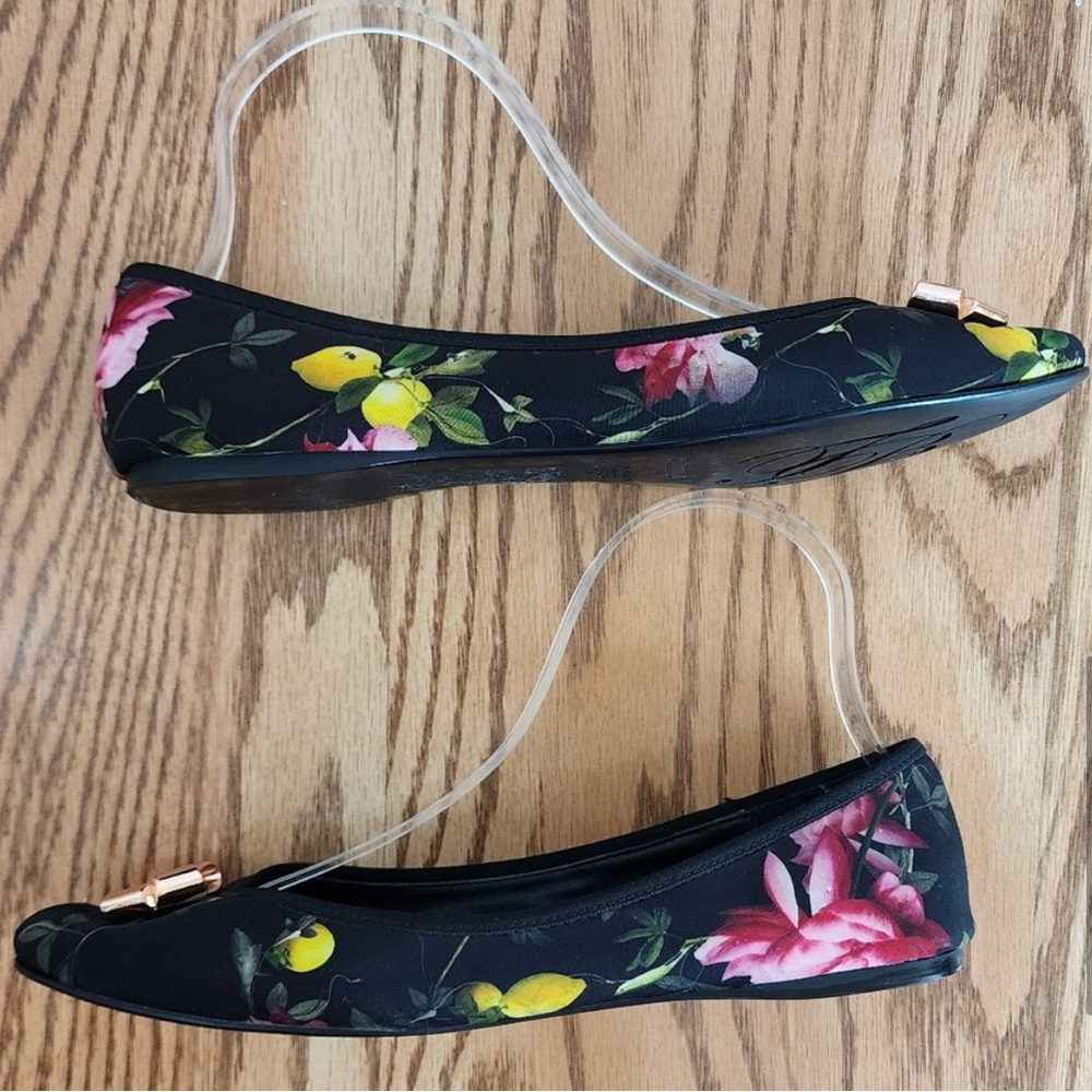 Ted Baker Black and Pink Floral Ballet Flats with Bow - Picture 7 of 9